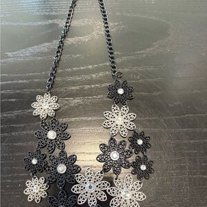 Black and Silver Elegant Necklace